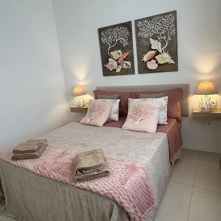 Marysol Villa *